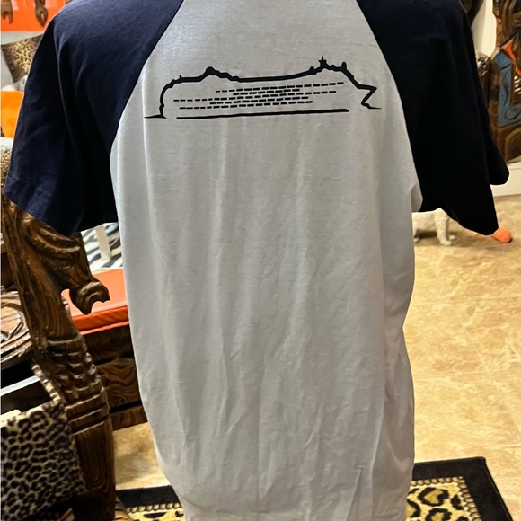 MSC Cruise line t-shirt in size medium - Picture 5 of 6